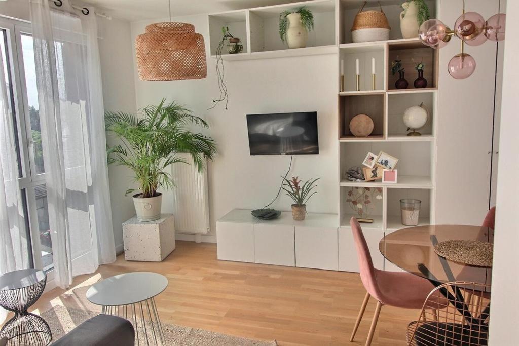 Le Toit Du Montvalerien Suresnes Apartamento Exterior foto